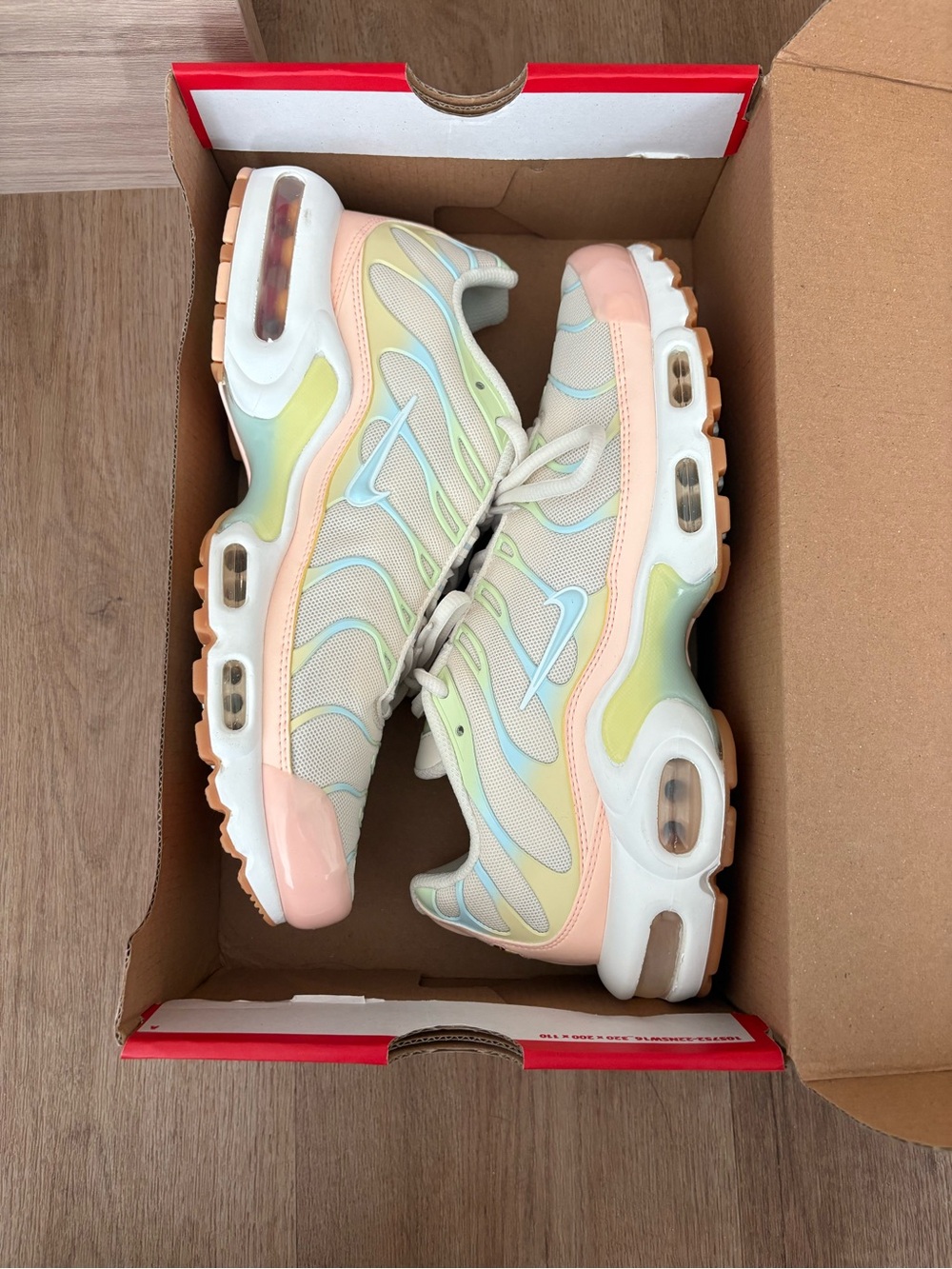 NEW Nike Air Max Plus